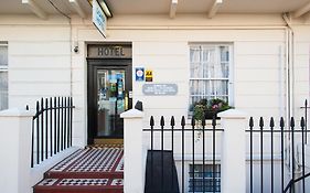 Dover Hotel London